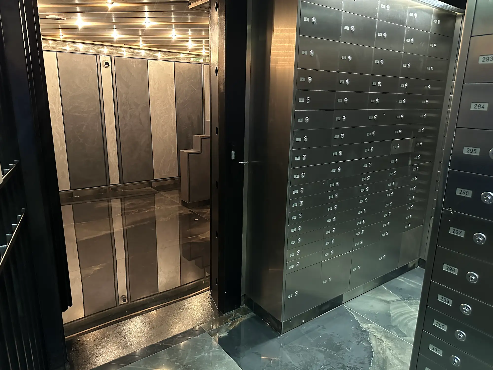 Anonymes Bankschließfach - Schwäbisch Gmünd